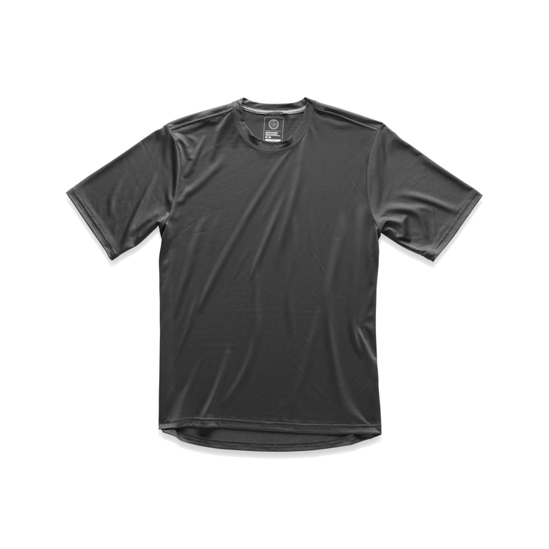 Men's Short-sleeve Lfc Reaxion Crew image number null
