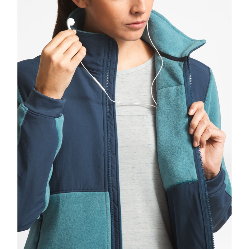 Women&rsquo;s Denali 2 Jacket image number null