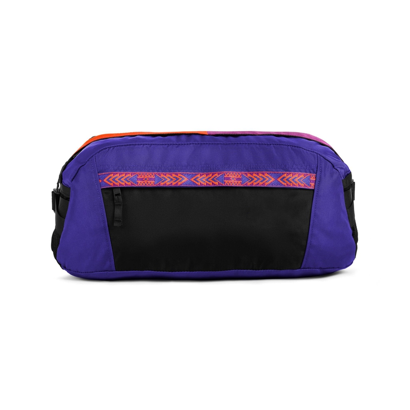 &rsquo;92 Rage Em&mdash;l