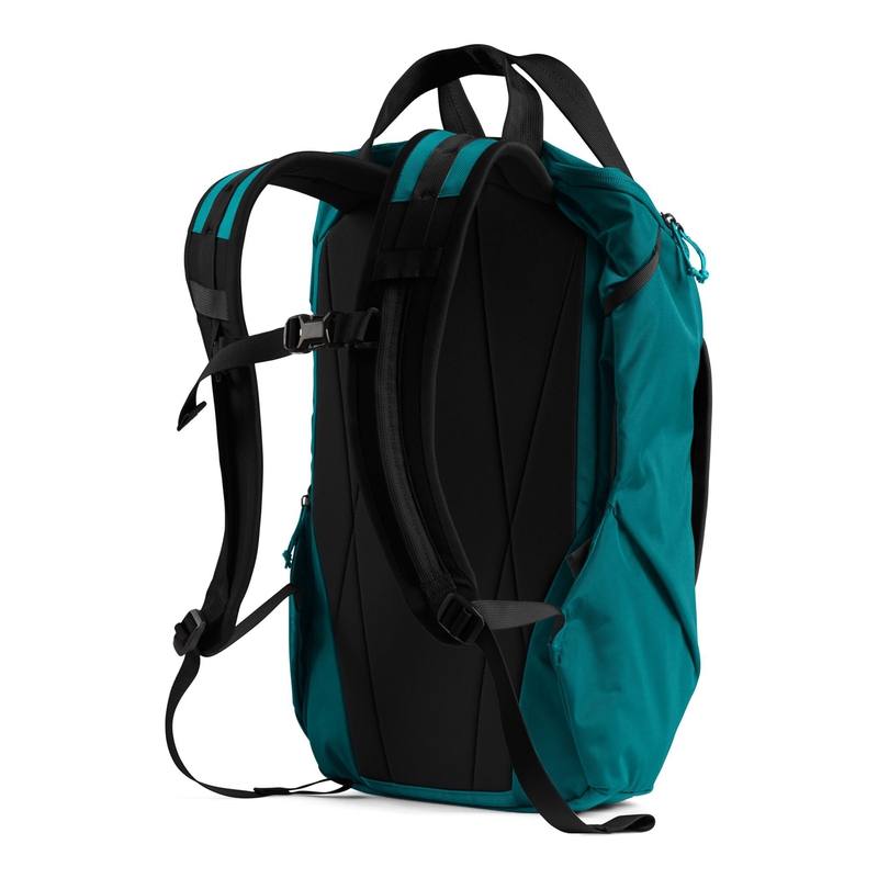 Instigator 20 Backpack image number null